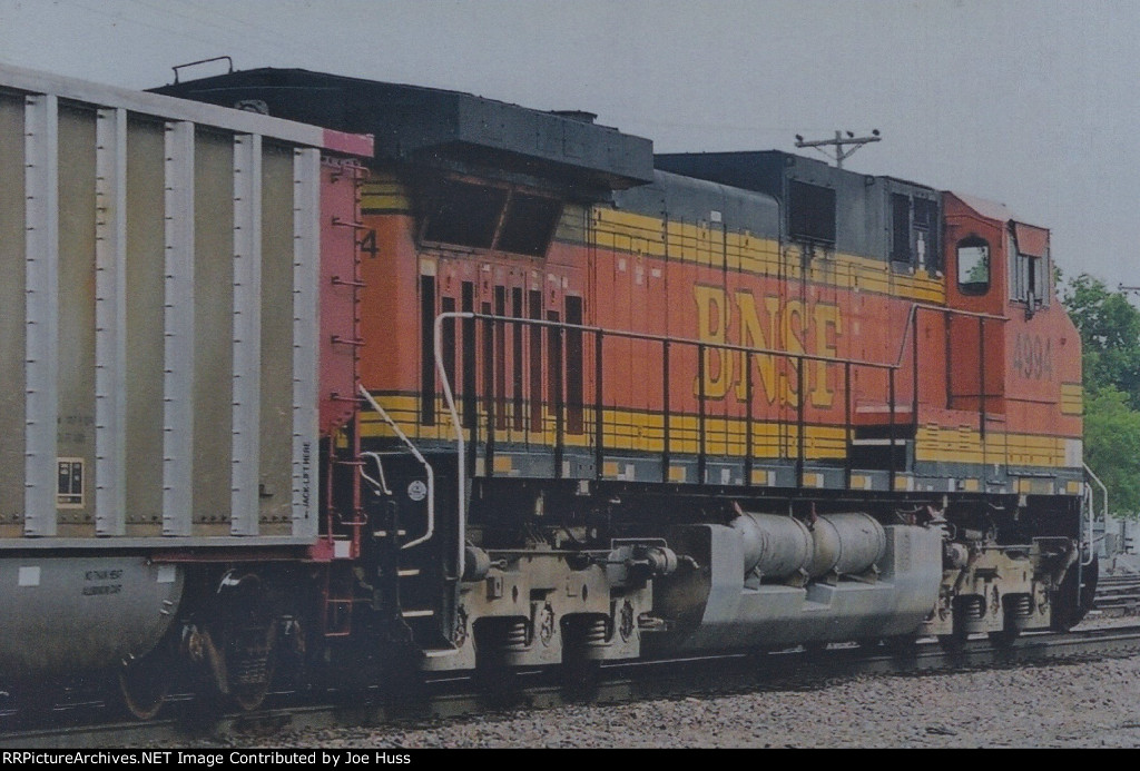 BNSF 4994 DPU